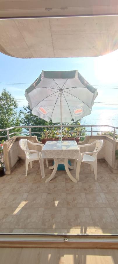 Apartments Vela - Pestani, Ohrid Bagian luar foto