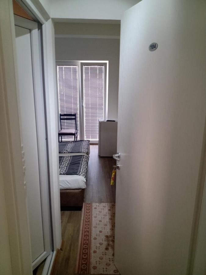 Apartments Vela - Pestani, Ohrid Bagian luar foto